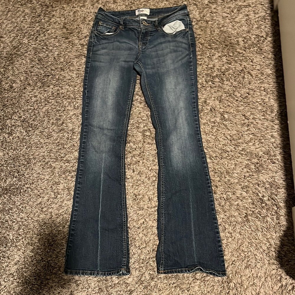 low waisted bootcut 2000s jeans